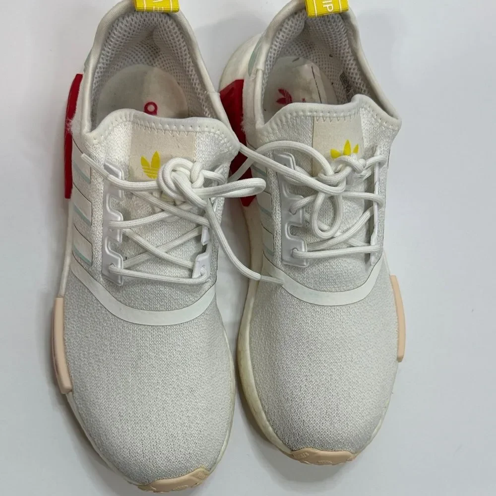 adidas chic sneakers